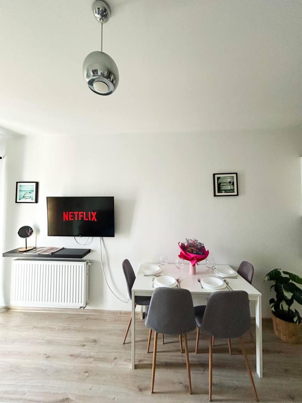 Lumina Comfy Apartment Lodz Dış mekan fotoğraf